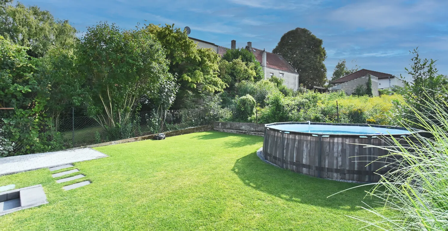 Naturnahes Wohnen mit Flair und großem Garten!