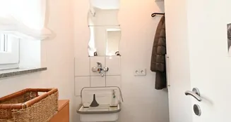 von_poll_real_estate_property_25154015_image_10