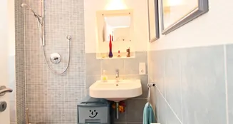 von_poll_real_estate_property_25154015_image_13