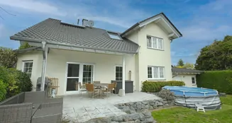 von_poll_real_estate_property_25154015_image_0