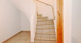 von_poll_real_estate_property_25154017_image_25