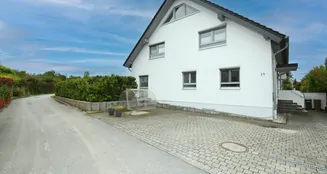 von_poll_real_estate_property_25154017_image_1