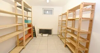 von_poll_real_estate_property_25154017_image_32