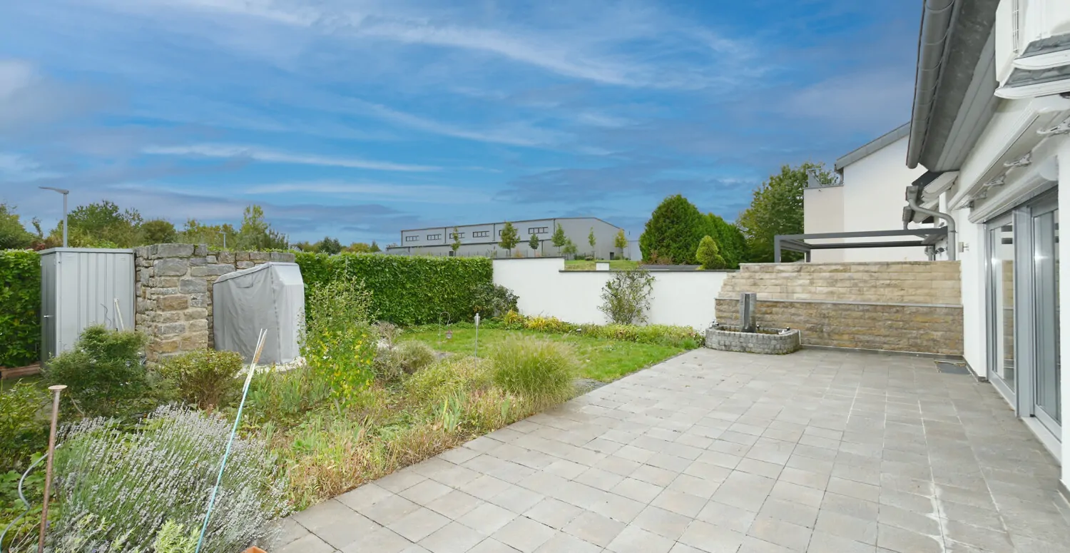 Naturnahes Familienhaus in sehr guter Lage von Zornheim!