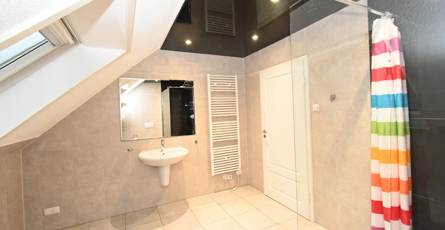 Naturnahes Familienhaus in sehr guter Lage von Zornheim!