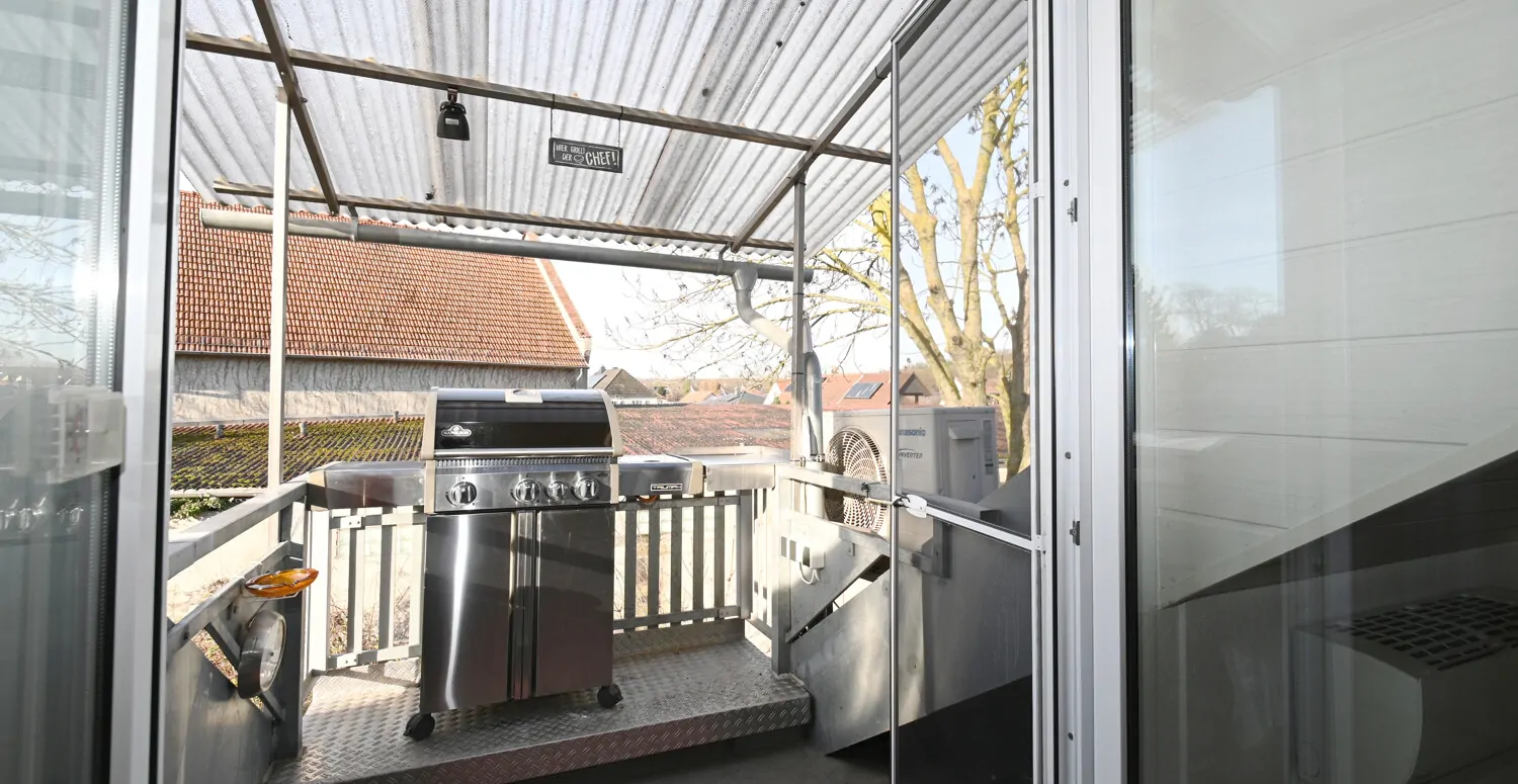 Hinterhaus DG, Balkon