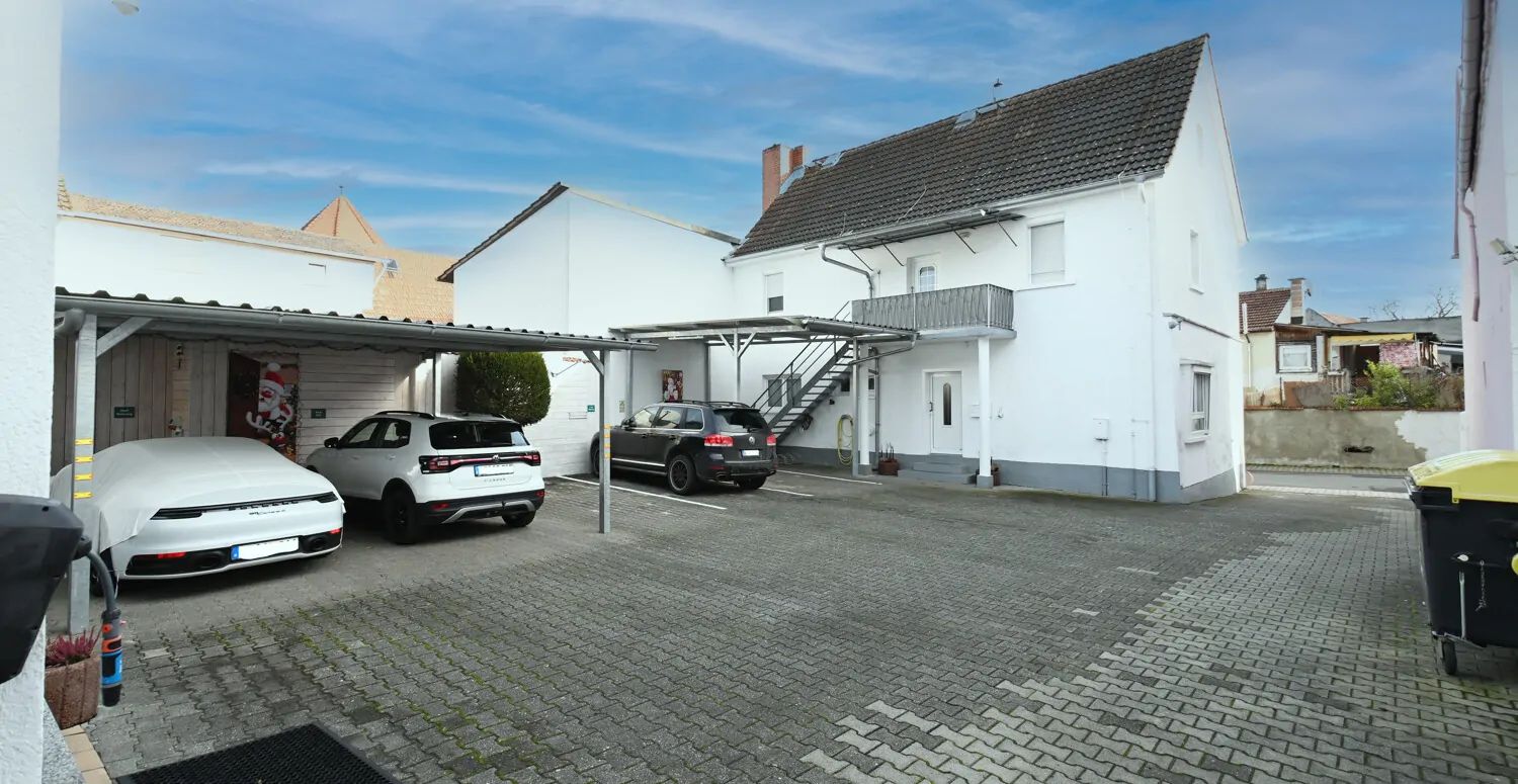 Zwei Renditeobjekte mit mehr als 5,5% Bruttorendite auf einem Flurstück in Osthofen zu verkaufen!