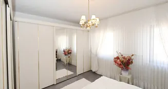 von_poll_real_estate_property_25154020_image_17