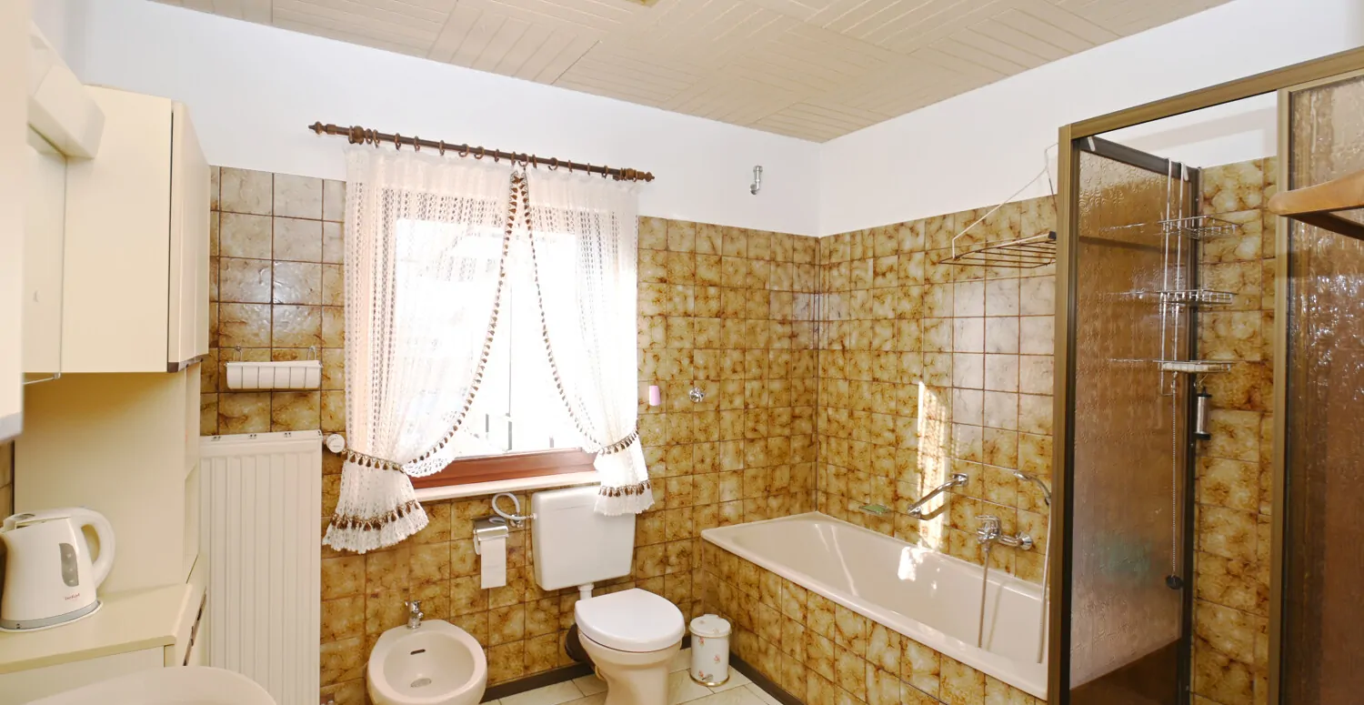 OG Tageslicht Vollbad