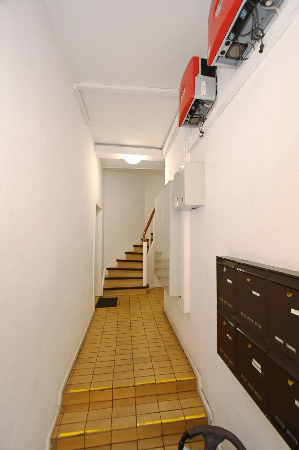 MFH mit guten Mietern u. hoher Bruttorendite von ca. 7% in ruhiger, zentraler Innenstadtlage!