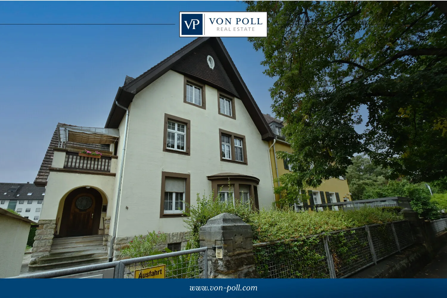 Charmante Villa als großzügiges Mehrfamilienhaus mit Gartenvielfalt