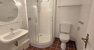 von_poll_real_estate_property_24091016_1_image_15