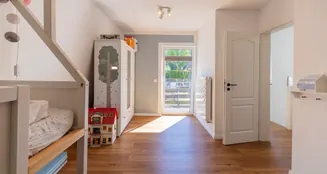 von_poll_real_estate_property_25169018_image_9