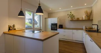 von_poll_real_estate_property_25169018_image_0