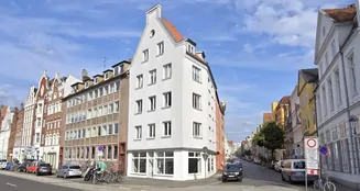 von_poll_real_estate_property_25091007_image_0