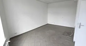 von_poll_real_estate_property_25091007_image_1