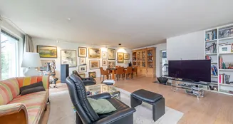 von_poll_real_estate_property_251690231_image_5