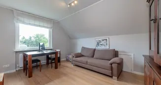 von_poll_real_estate_property_251690231_image_8