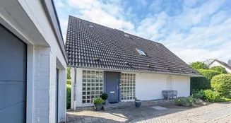 von_poll_real_estate_property_251690231_image_15