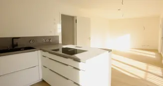 von_poll_real_estate_property_25251031_image_2