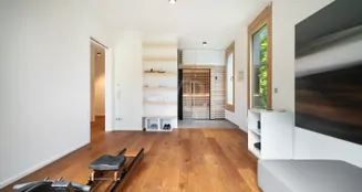 von_poll_real_estate_property_25251028_image_9