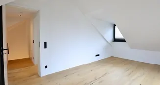 von_poll_real_estate_property_24251023_image_8