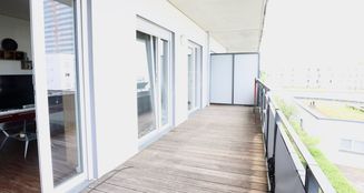 von_poll_real_estate_property_25251012_image_2