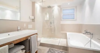 von_poll_real_estate_property_25251026_image_17