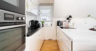 von_poll_real_estate_property_25251026_image_19