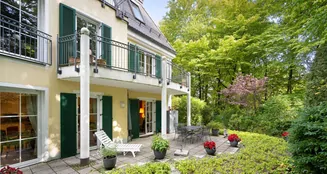 von_poll_real_estate_property_25251029_image_0