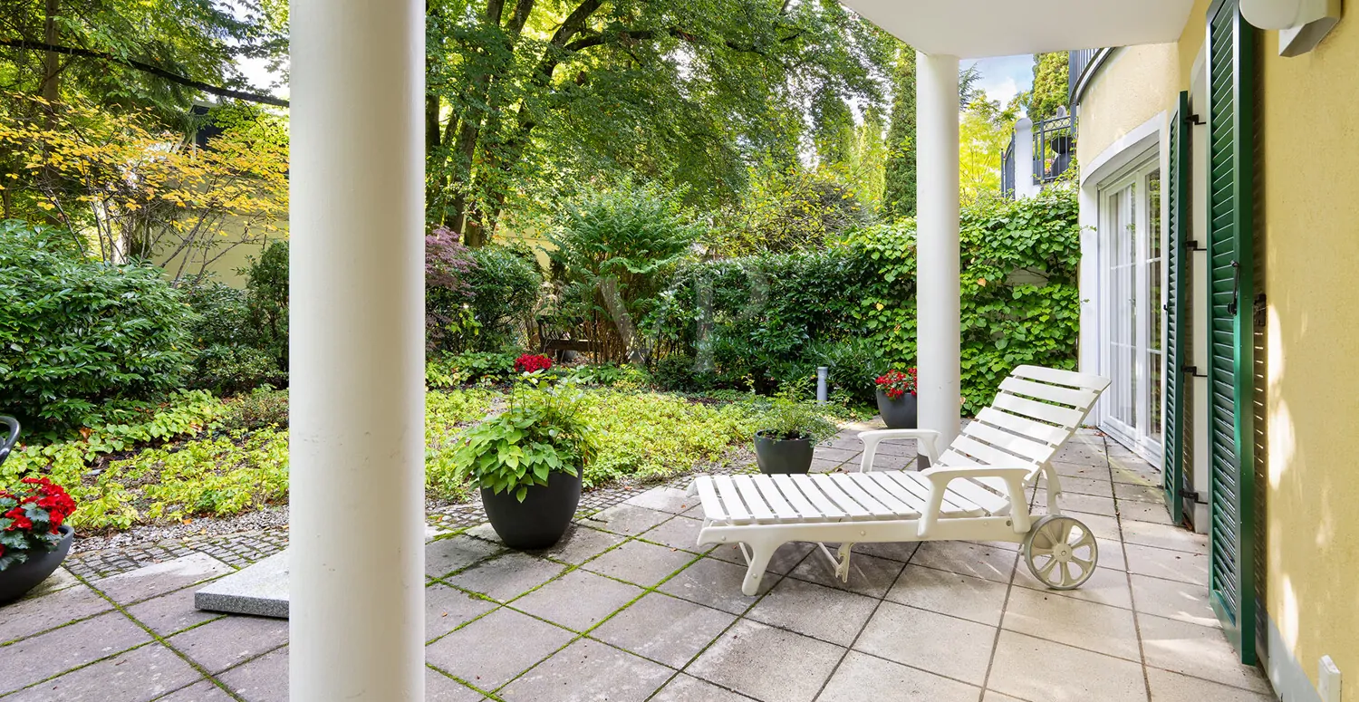 Überdachte Terrasse