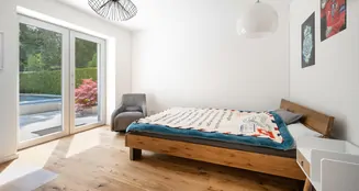 von_poll_real_estate_property_25251030_image_9