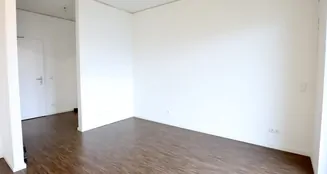 von_poll_real_estate_property_25251024_image_2