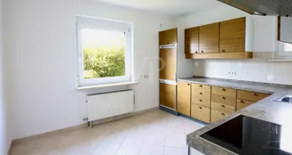 von_poll_real_estate_property_25251032_image_6