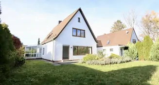 von_poll_real_estate_property_25251032_image_1