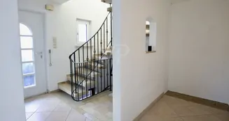 von_poll_real_estate_property_25251032_image_15