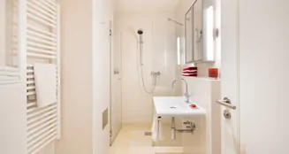 von_poll_real_estate_property_25251034_image_8