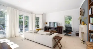 von_poll_real_estate_property_25251037_image_2