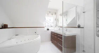 von_poll_real_estate_property_25251037_image_20