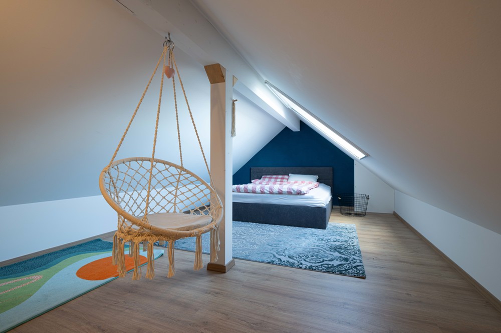 Studio im ausgebauten Dachspitz