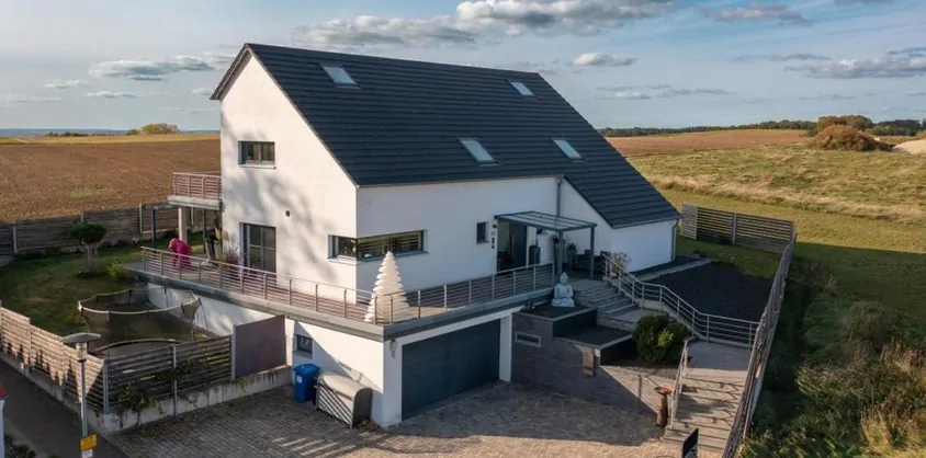 von Poll Immobilien GmbH