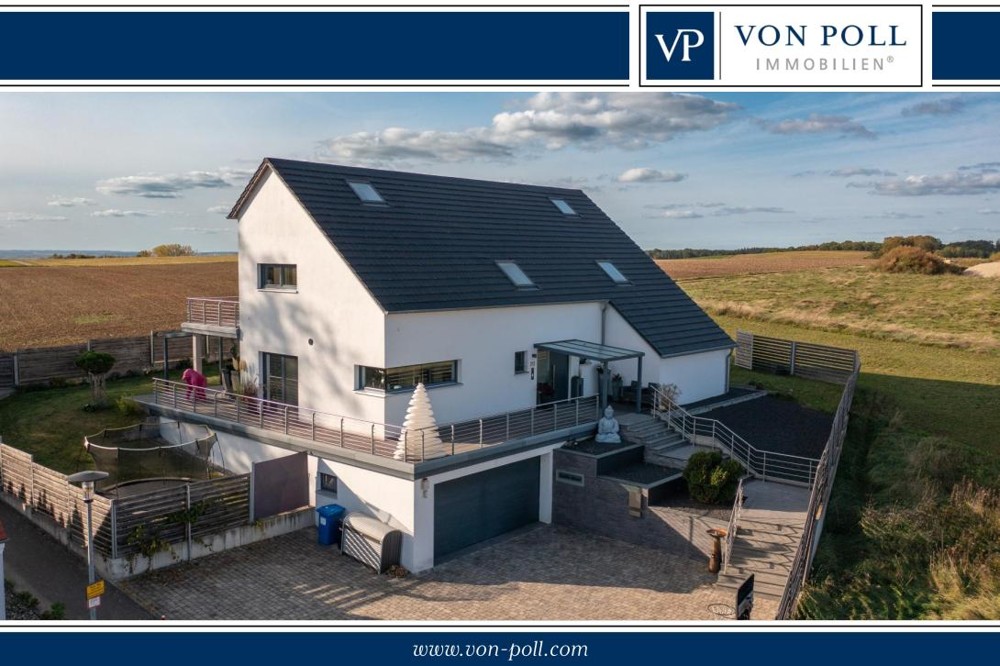 Modernes Architektenhaus mit Luxusausstattung und Panoramablick
