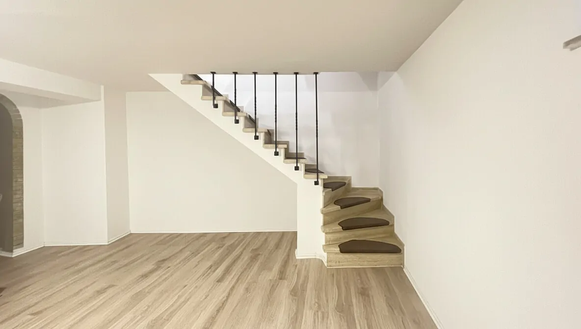 Treppenabgang in den Keller