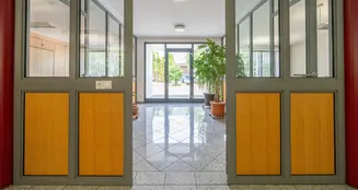 von_poll_real_estate_property_25248110_image_4