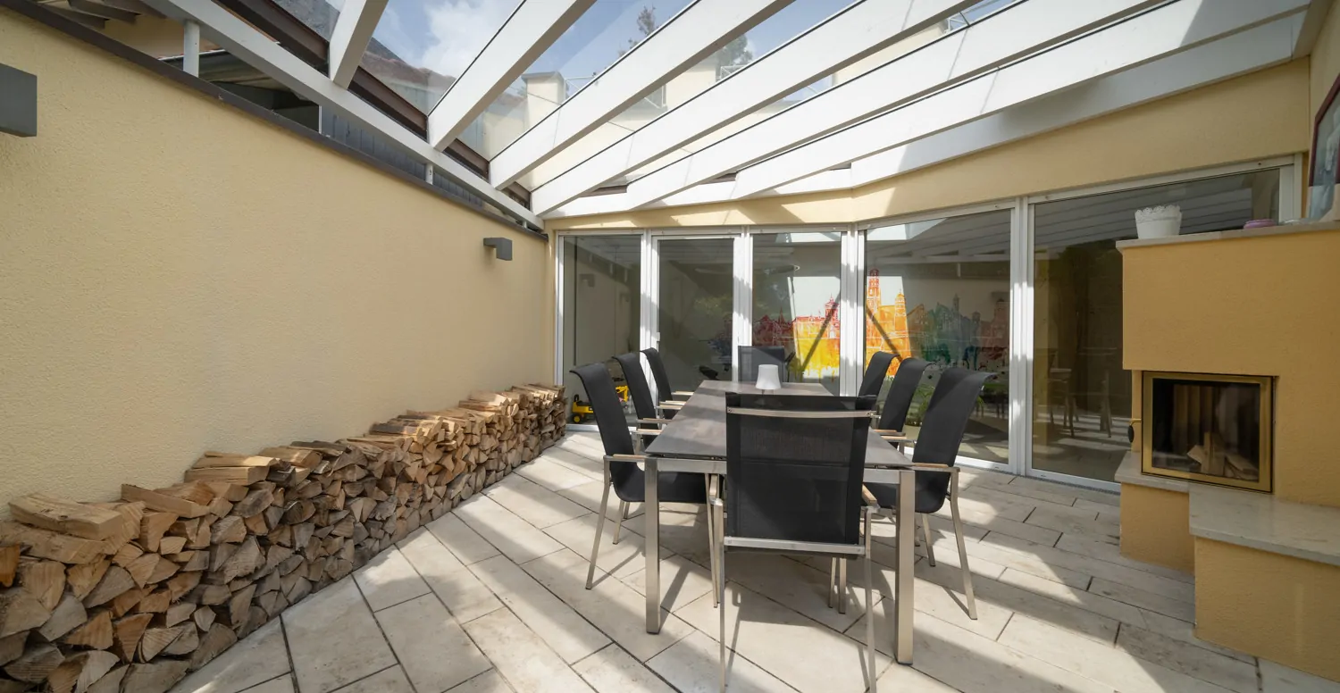 Überdachte Terrasse