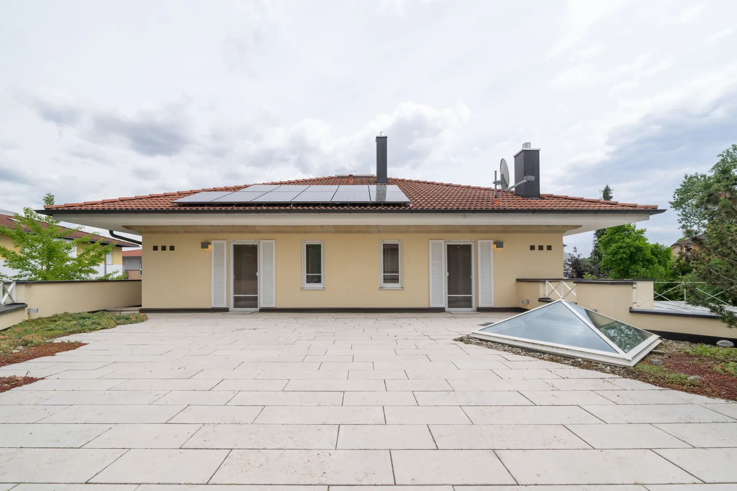 Großzügige Dachterrasse