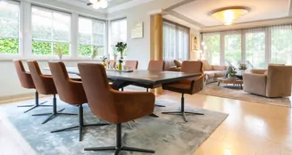 von_poll_real_estate_property_25248033_image_8