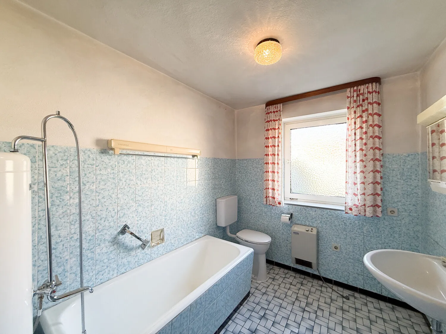Bestand - EG Badezimmer