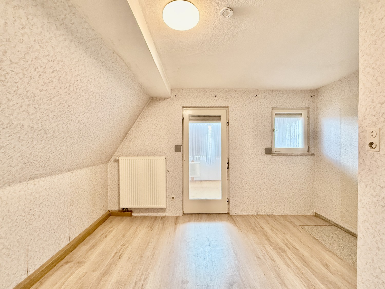 weiteres Zimmer DG