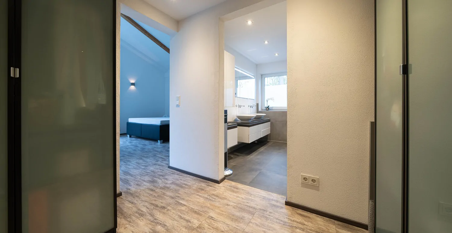 Großzügiger Ankleidebereich